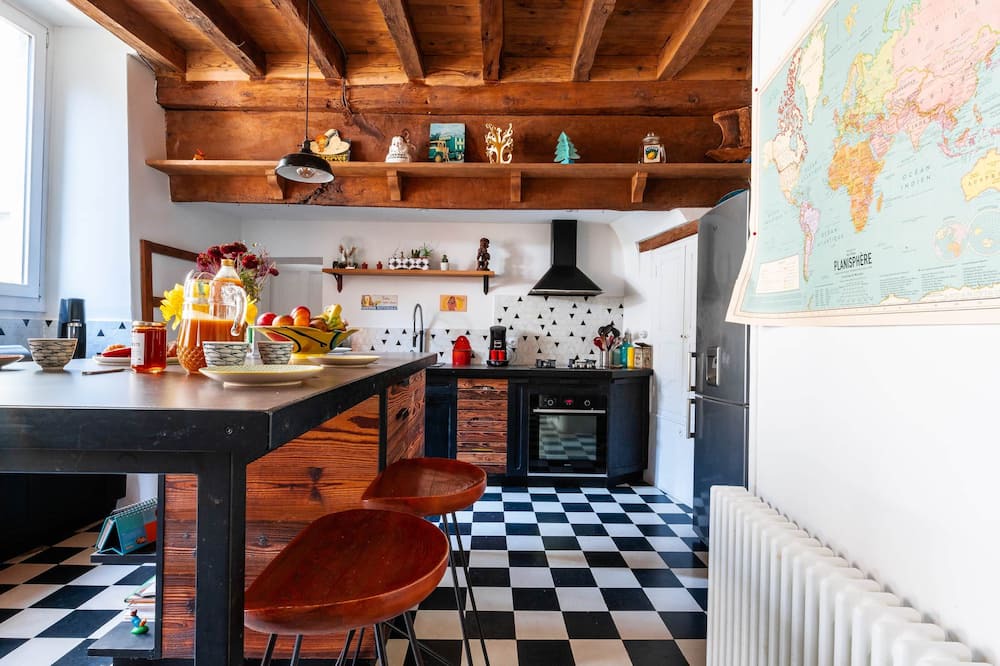 Photo of Others in Bourdeaux