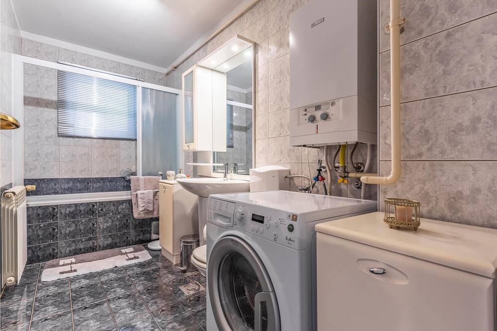 Photo of Bathroom in Veruda
