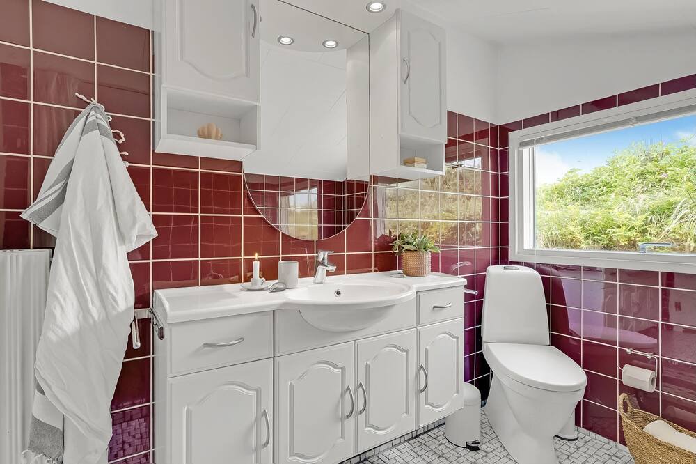 Photo of Bathroom in Fjand Badeby