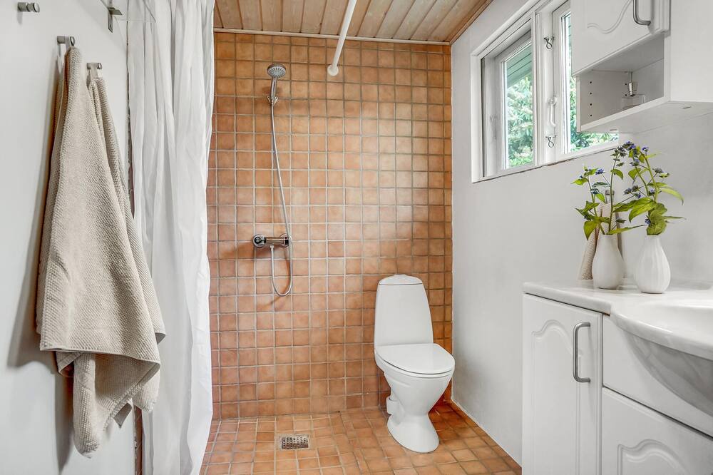 Photo of Bathroom in Mesinge