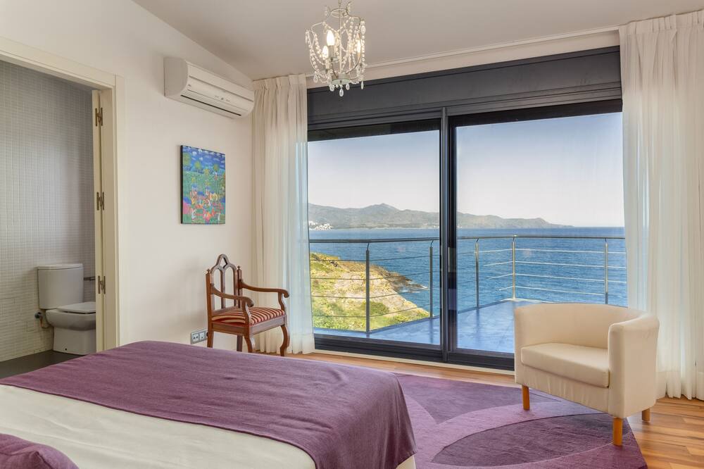 Photo of Bedroom in Port de la Selva