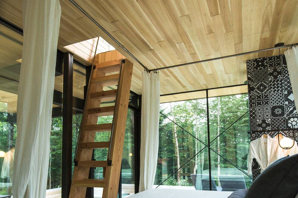 Photo of Bedroom in Lac Beauport