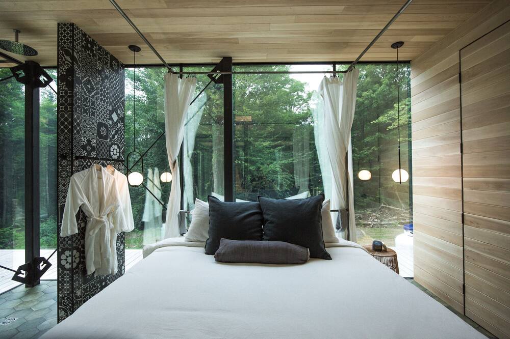 Photo of Bedroom in Lac Beauport