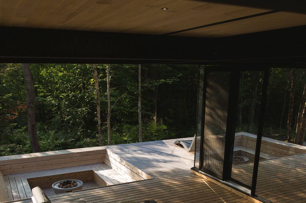 Photo of Patio Balcony in Lac Beauport