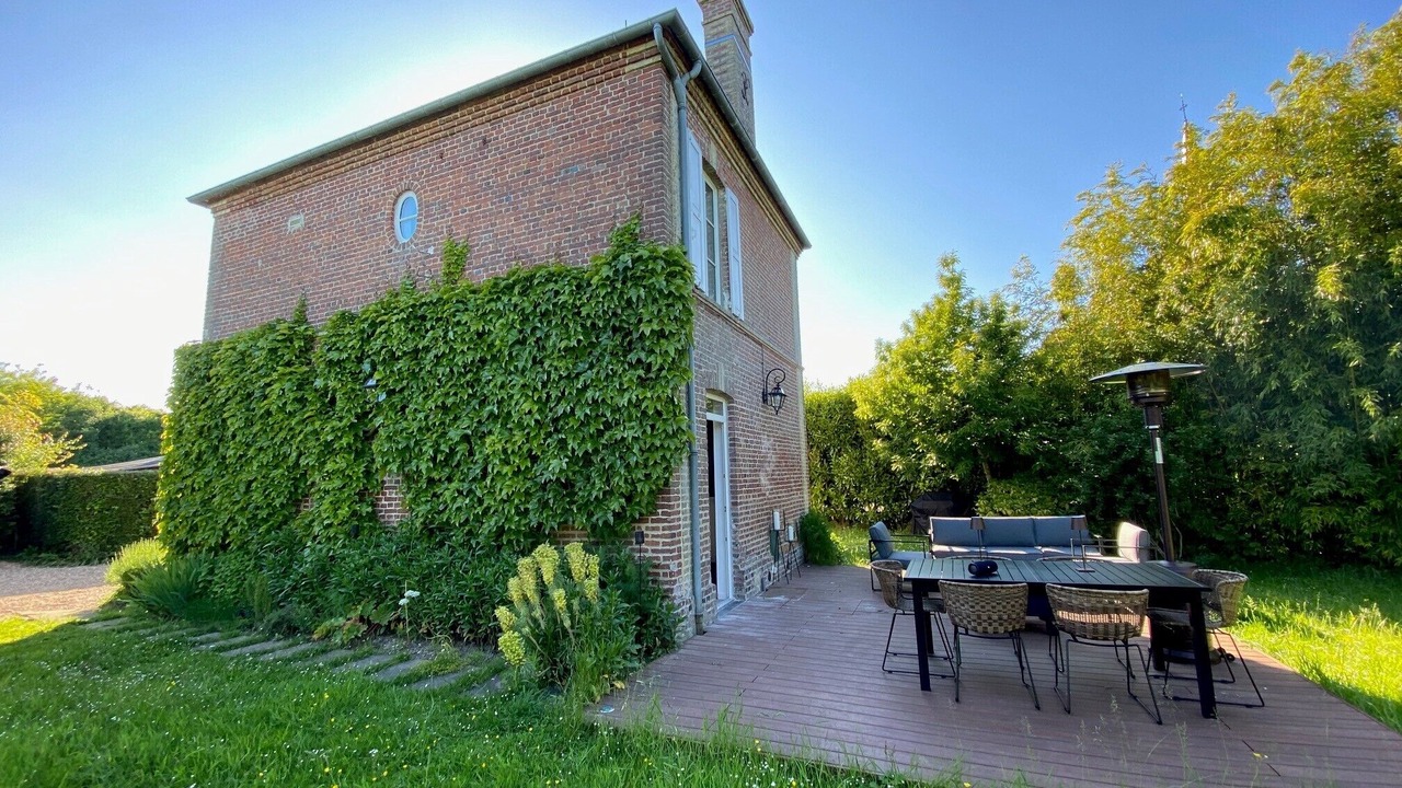 Photo of Outdoor in Bourgeauville