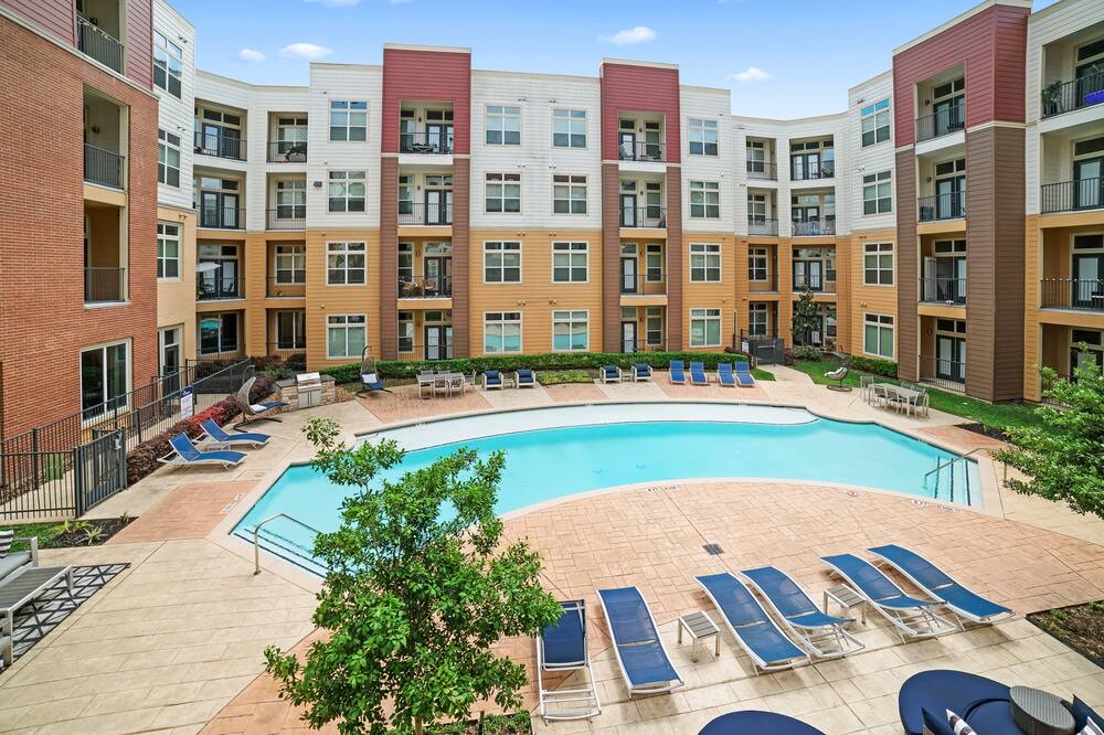 Photo of Outdoor in South Main