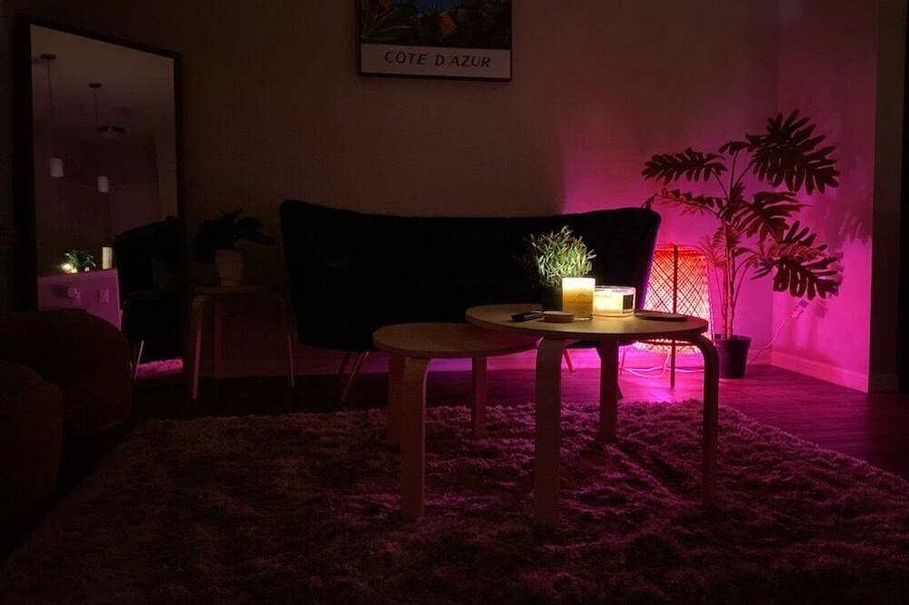 Photo of Livingroom in South Main