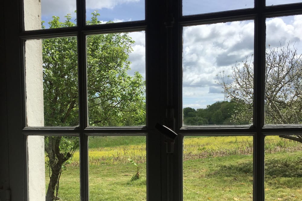 Photo of Bedroom in Sainte-Marie-de-Gosse
