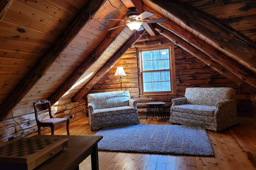 Photo of Others in Town of Bleecker