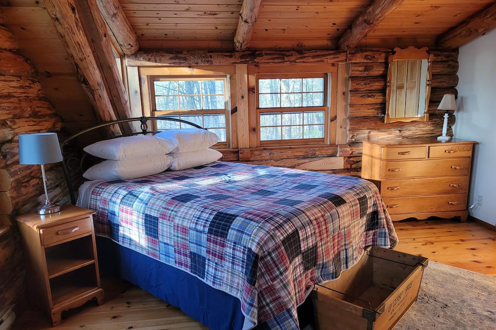 Photo of Others in Town of Bleecker