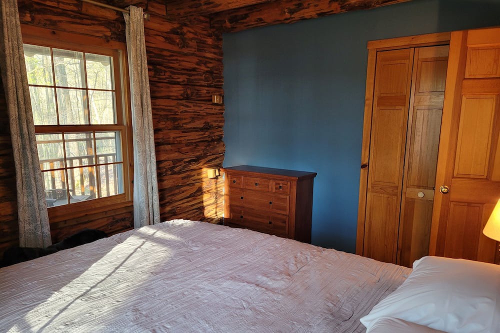 Photo of Others in Town of Bleecker