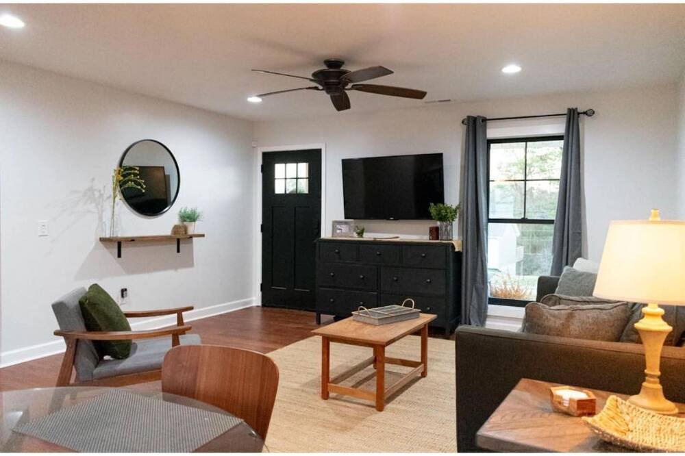 Photo of Livingroom in Cullman