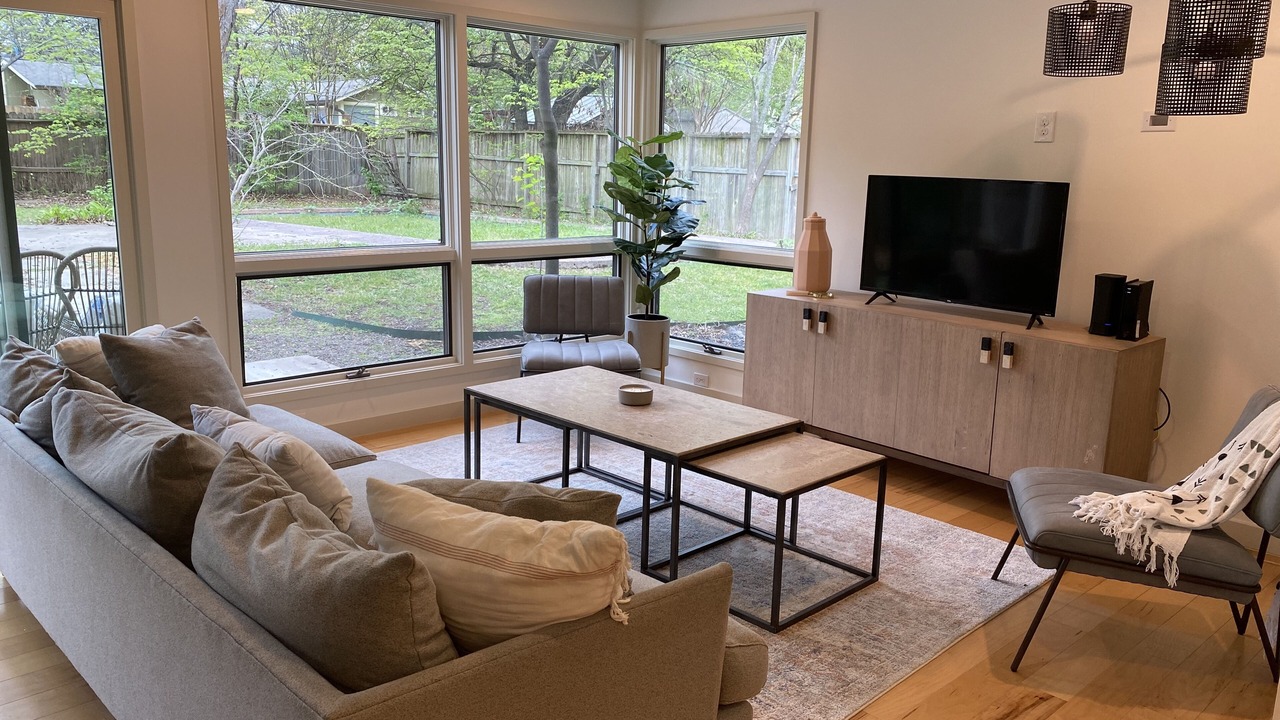 Photo of Livingroom in Highland