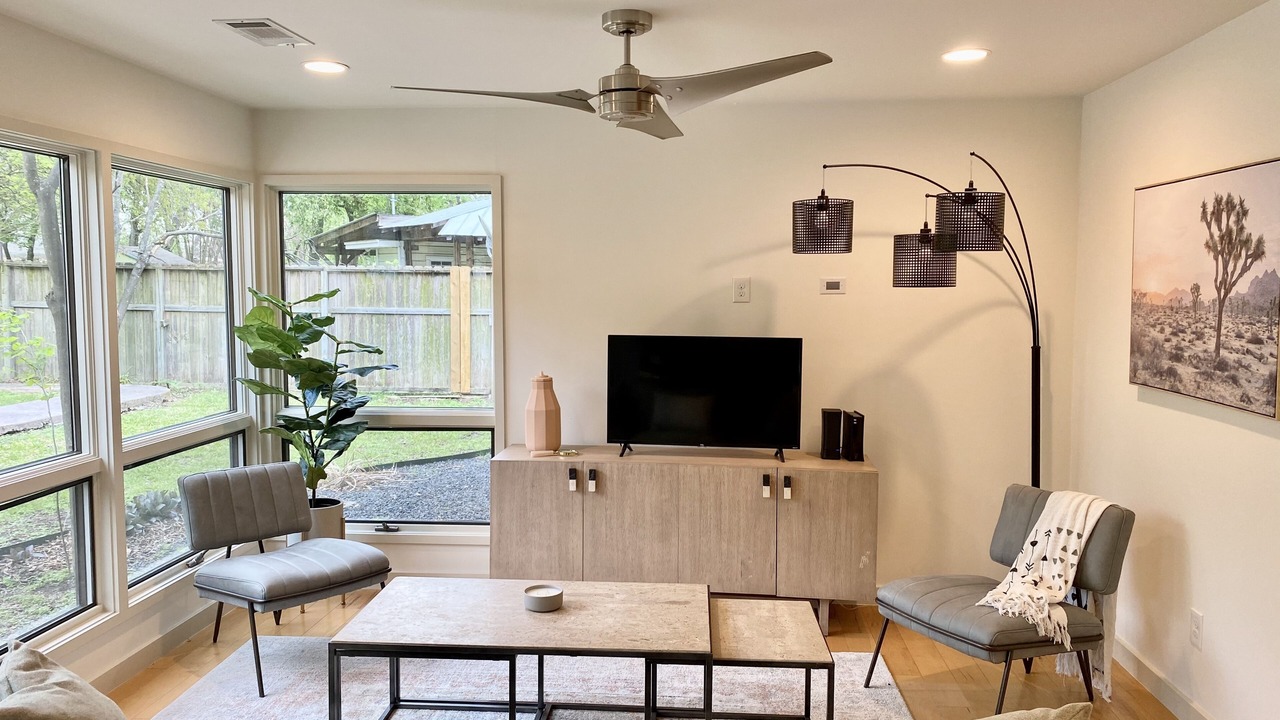Photo of Livingroom in Highland