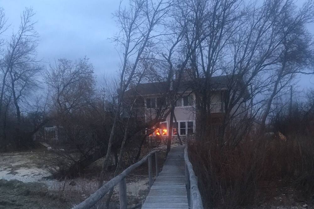 Photo of Outdoor in Saint Ambroise