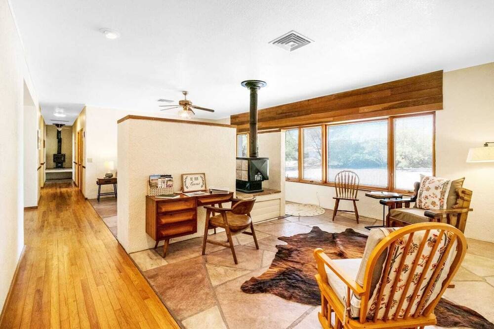 Photo of Livingroom in Sierra Vista Southeast