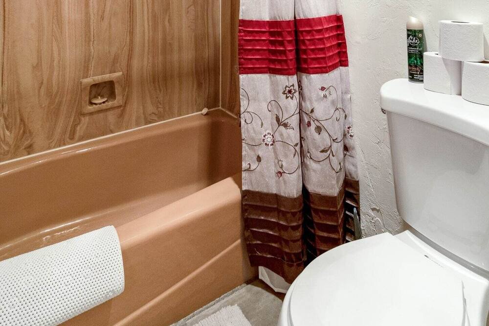 Photo of Bathroom in Sierra Vista Southeast