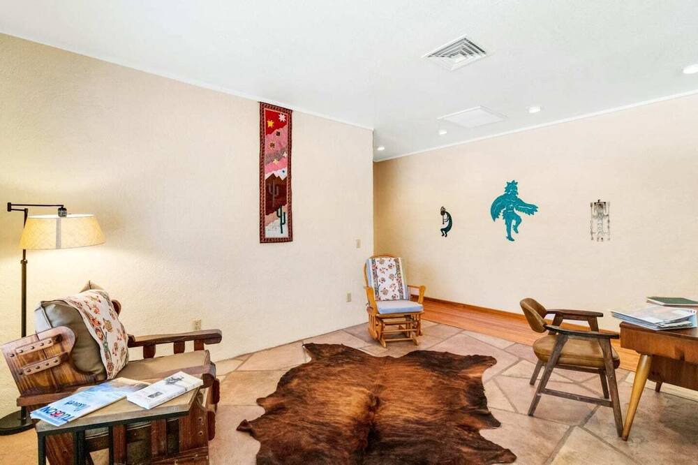 Photo of Livingroom in Sierra Vista Southeast
