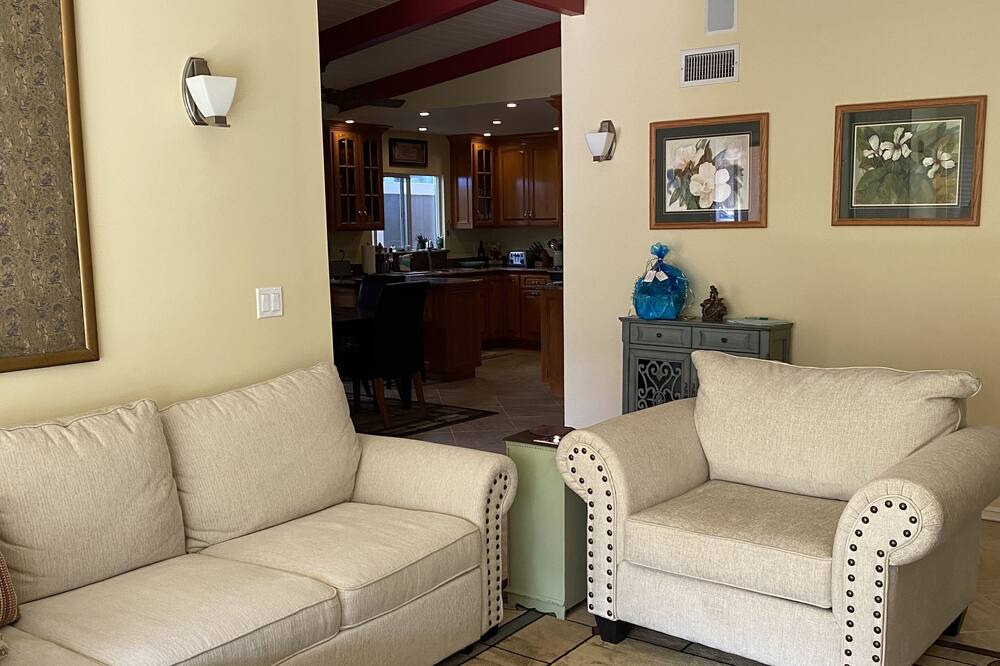 Photo of Bedroom in Hollywood Beach