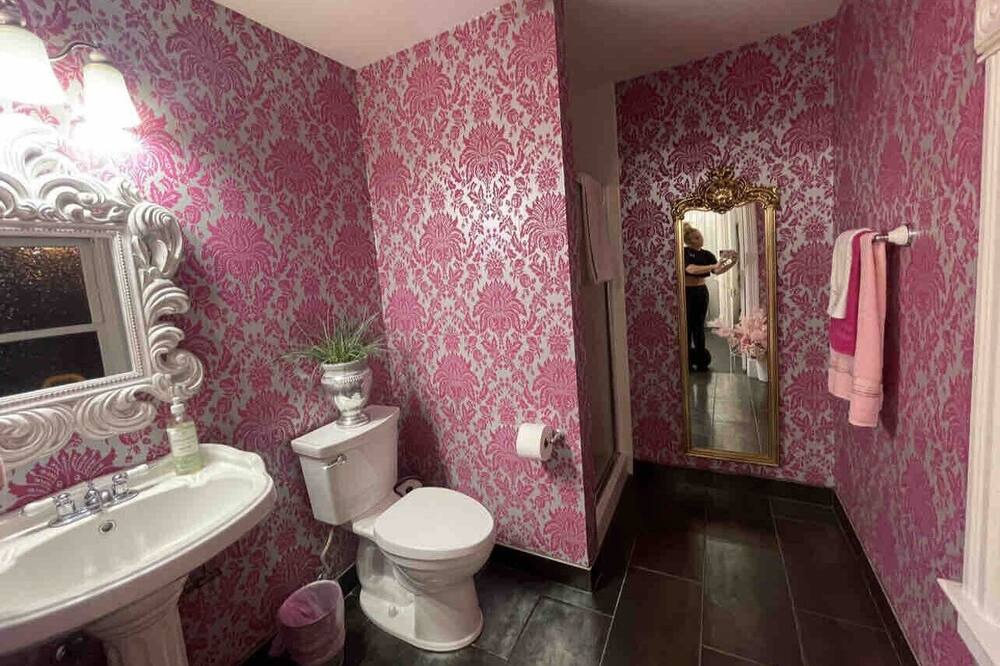 Photo of Bathroom in Afton