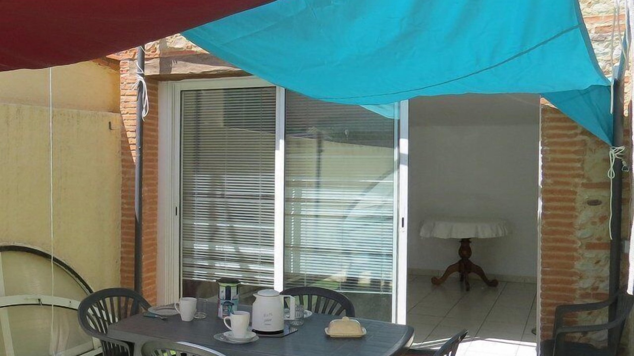 Photo of Outdoor in Pia