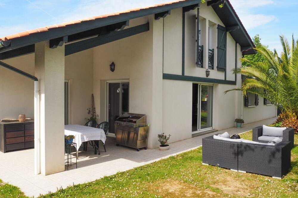 Photo of Others in Ustaritz