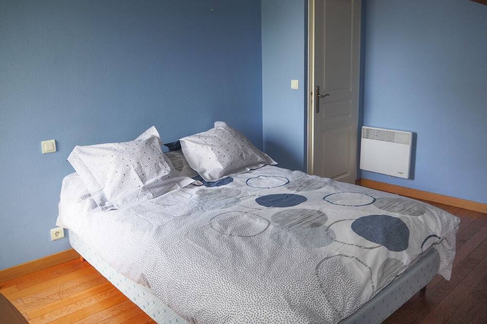 Photo of Bedroom in Ustaritz