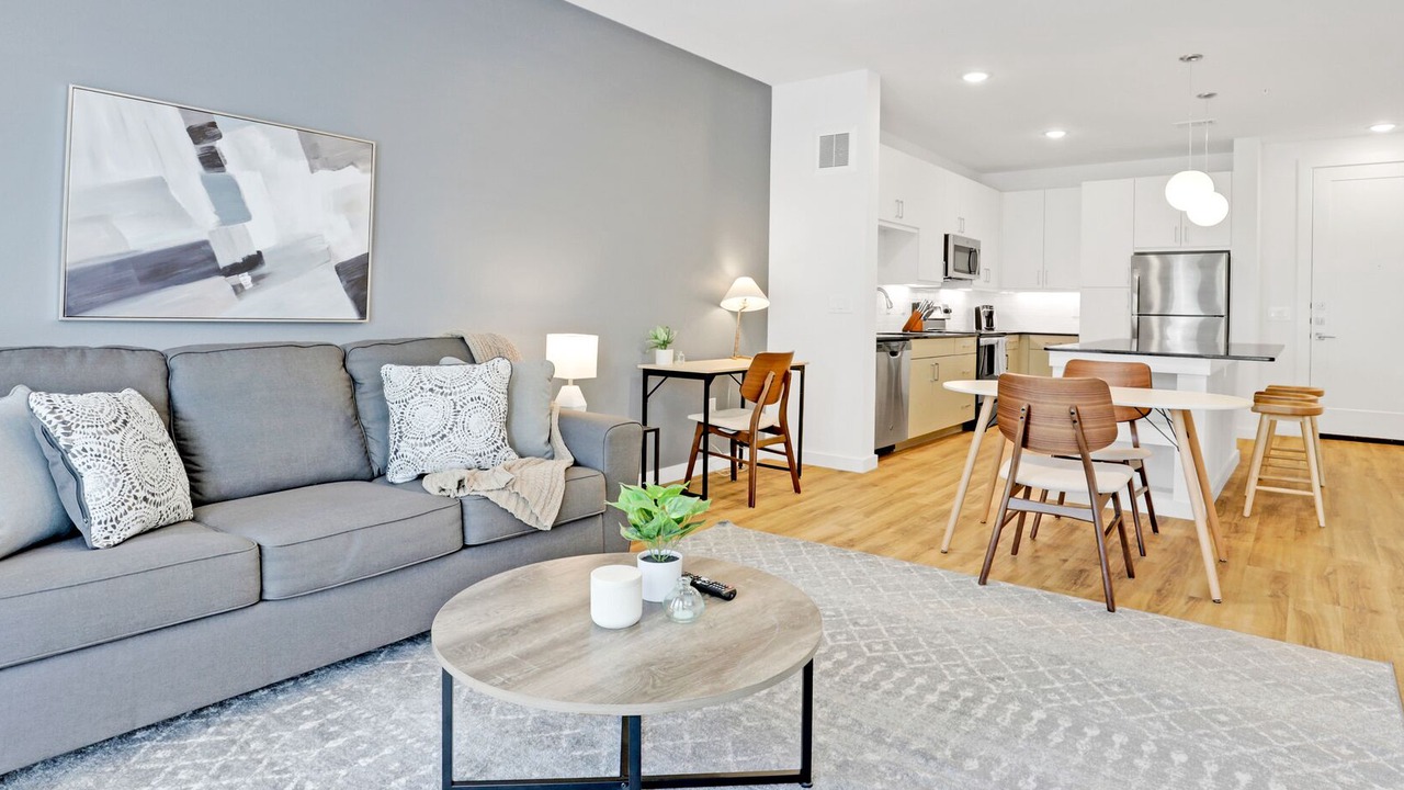 Photo of Livingroom in Brookhollow