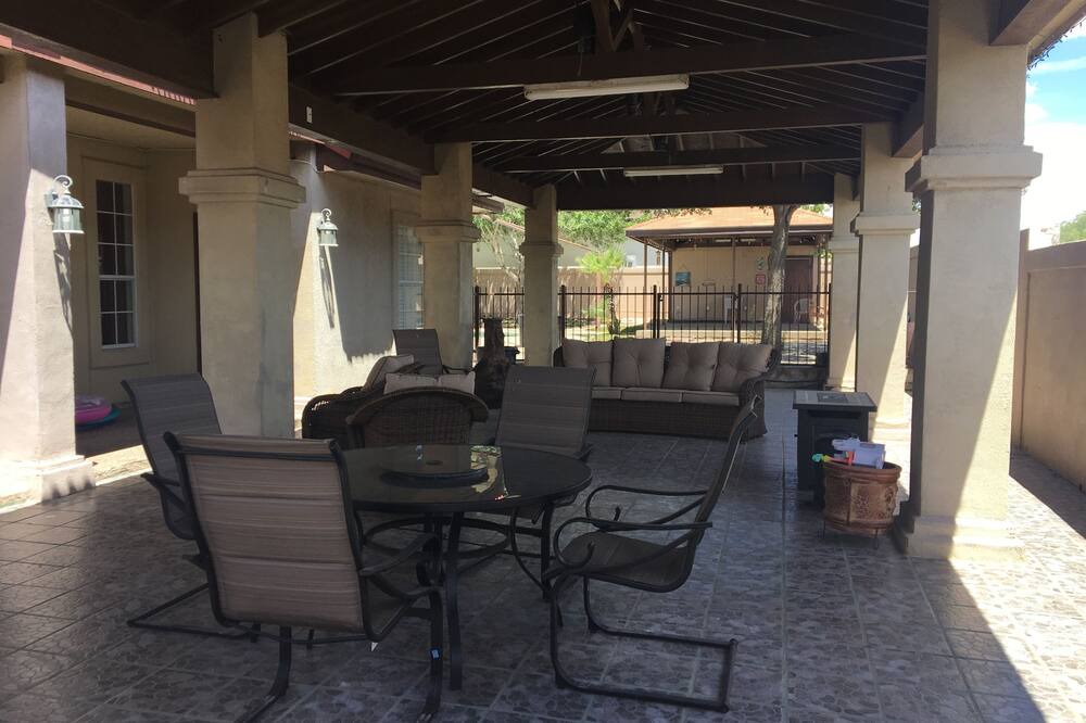 Photo of Patio Balcony in Bonanza