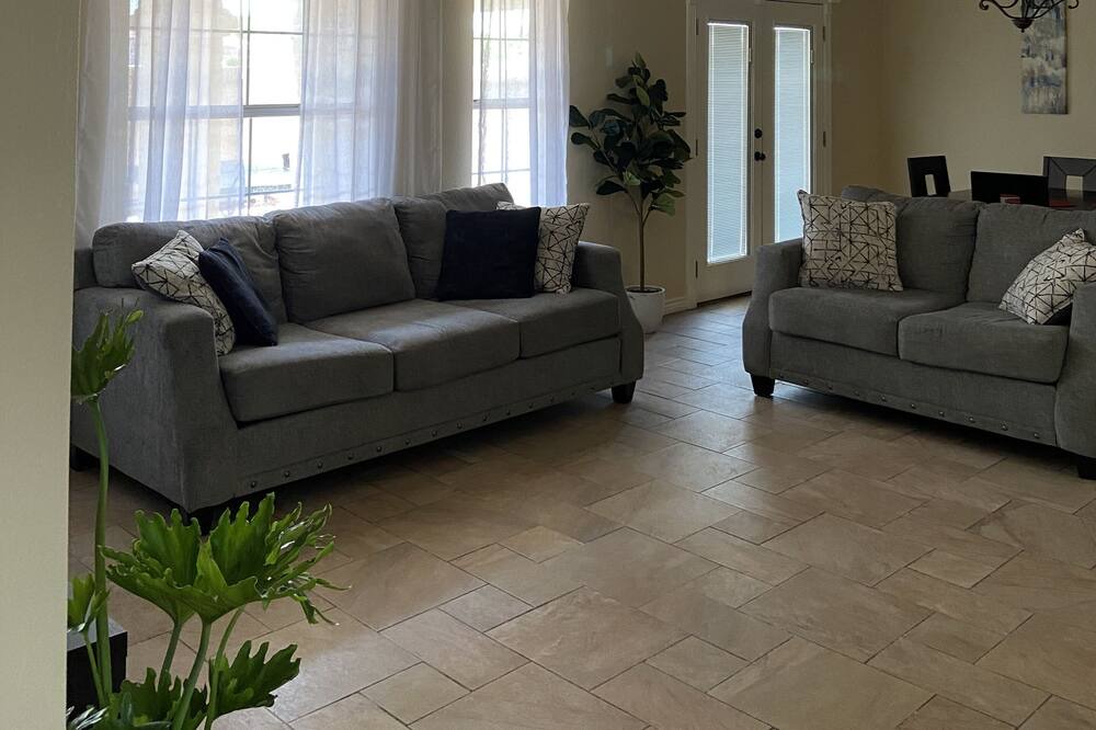 Photo of Livingroom in Bonanza
