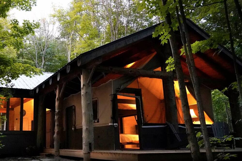 Photo of Outdoor in Utterson