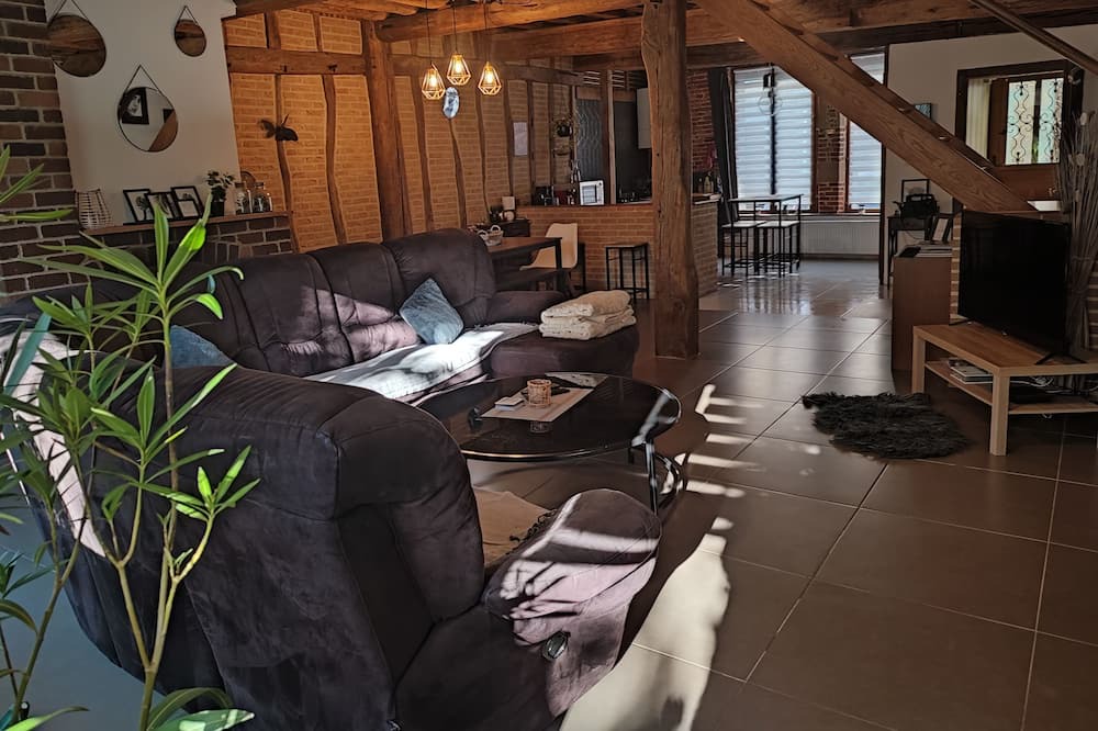 Photo of Livingroom in Rocroi