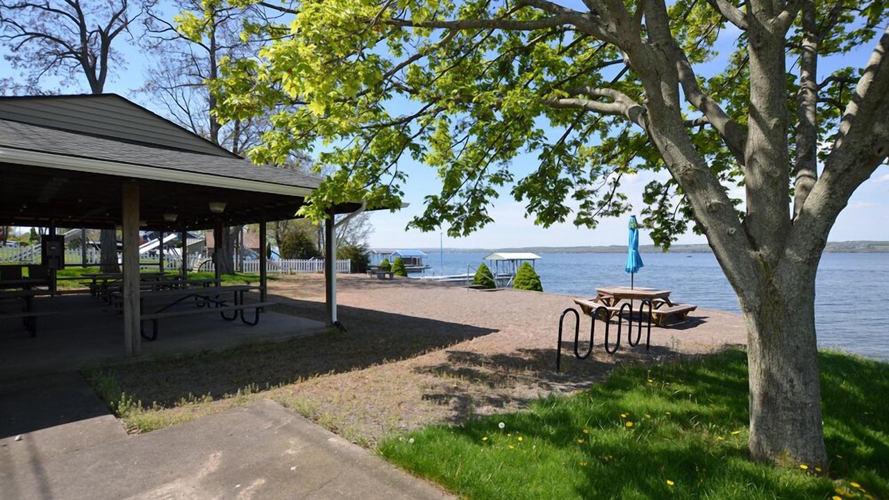 Photo of Outdoor in Romulus