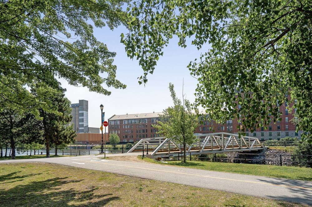 Photo of Others in Griffintown