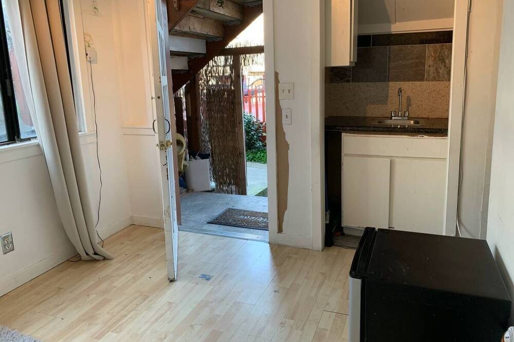 Photo of Others in Sunnyside