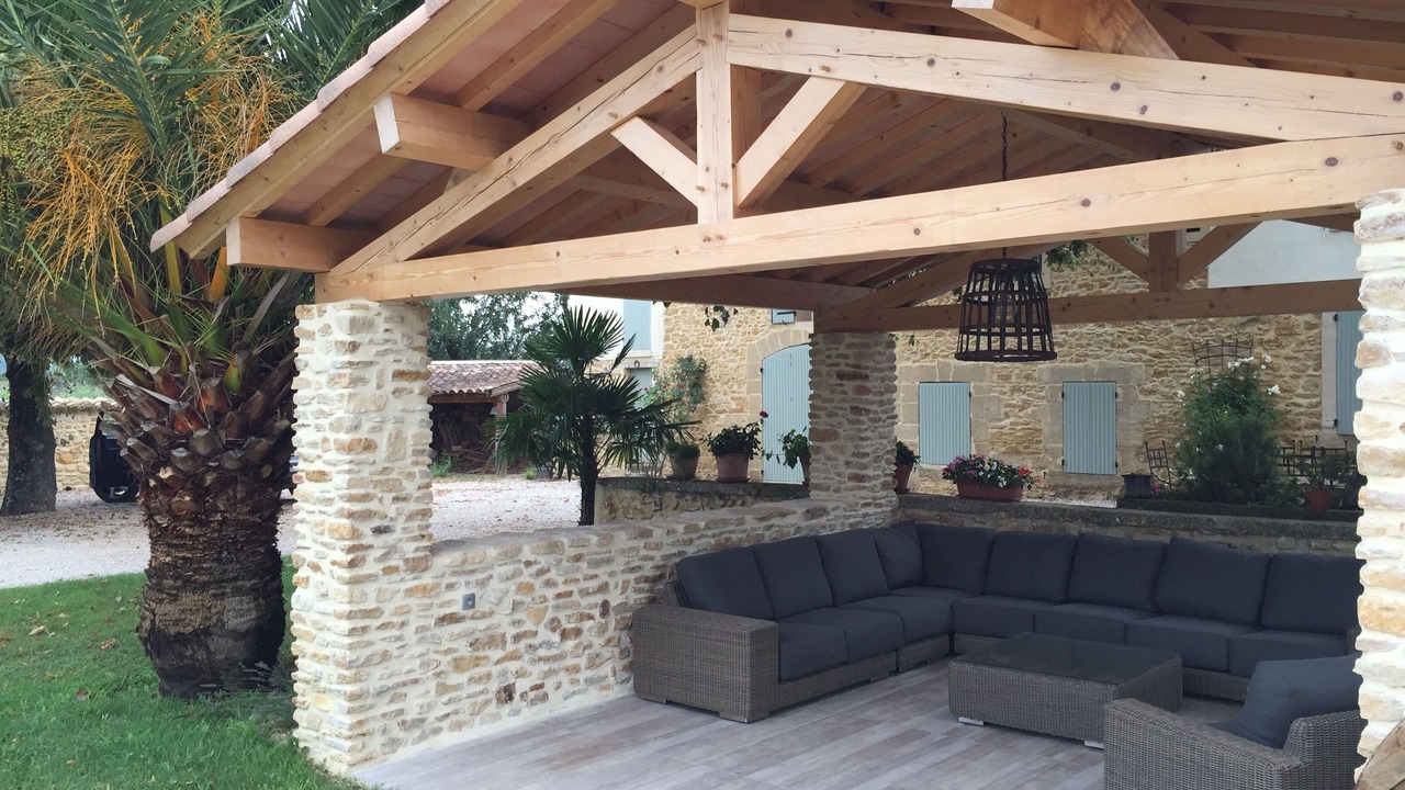 Photo of Patio Balcony in Mornas