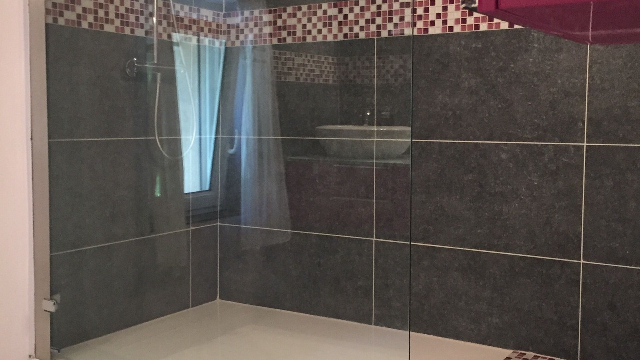 Photo of Bathroom in Mornas