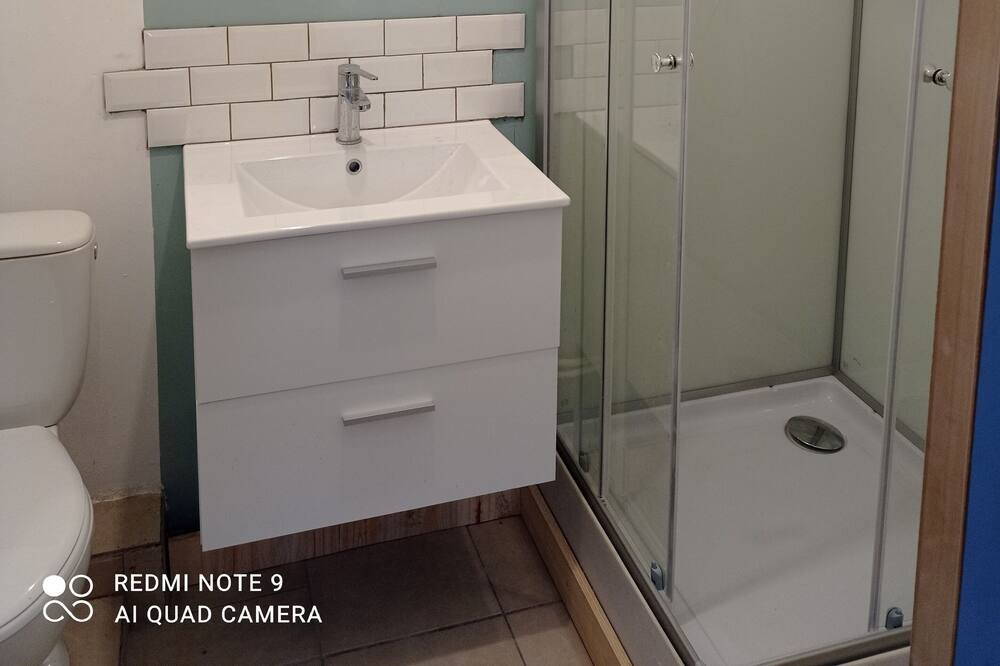 Photo of Bathroom in Albi