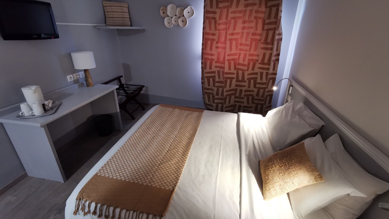 Photo of Bedroom in Amberieu-en-Bugey