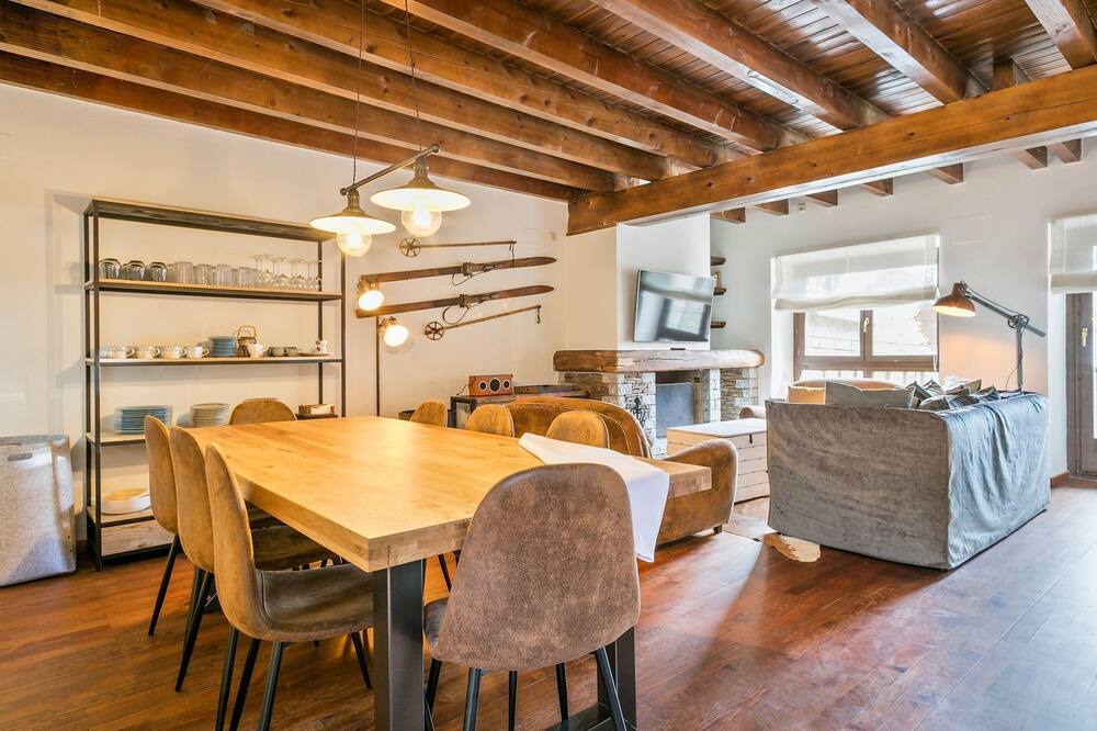 Photo of Kitchen in Garos