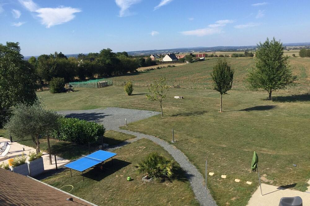 Photo of Outdoor in Cures