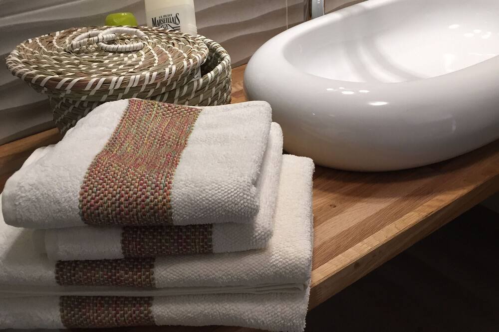 Photo of Bathroom in Cures