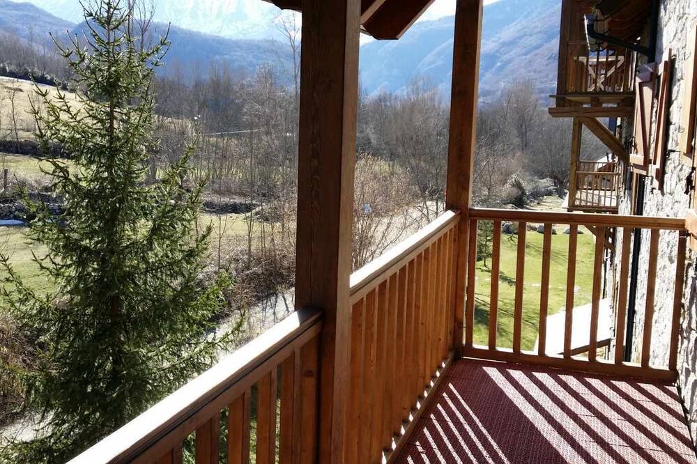 Photo of Patio Balcony in Linsoles