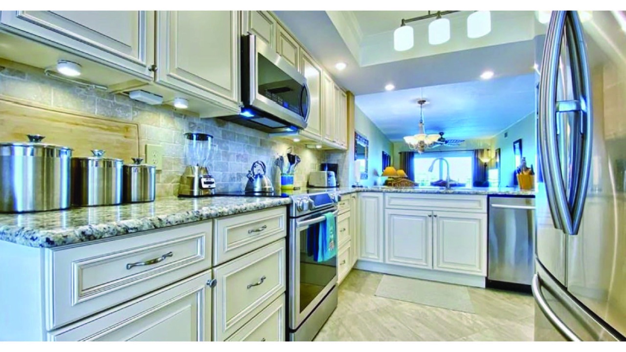 Photo of Kitchen in Capri Isle