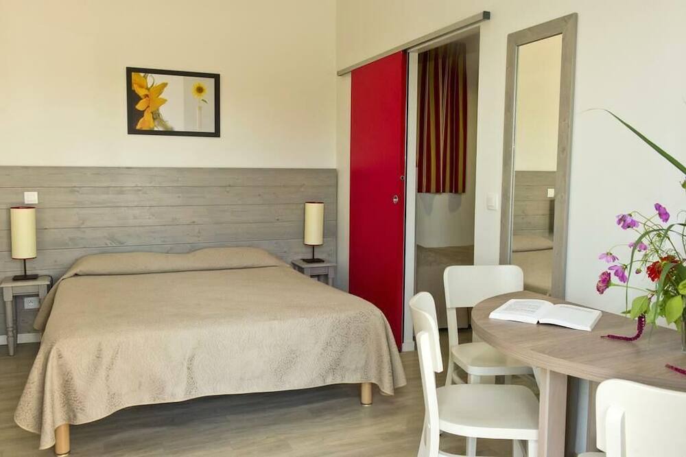 Photo of Bedroom in Samatan