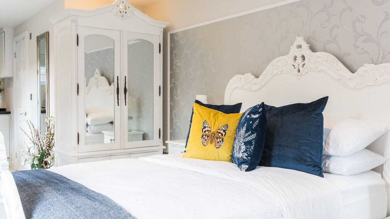 Photo of Others in Little Holland