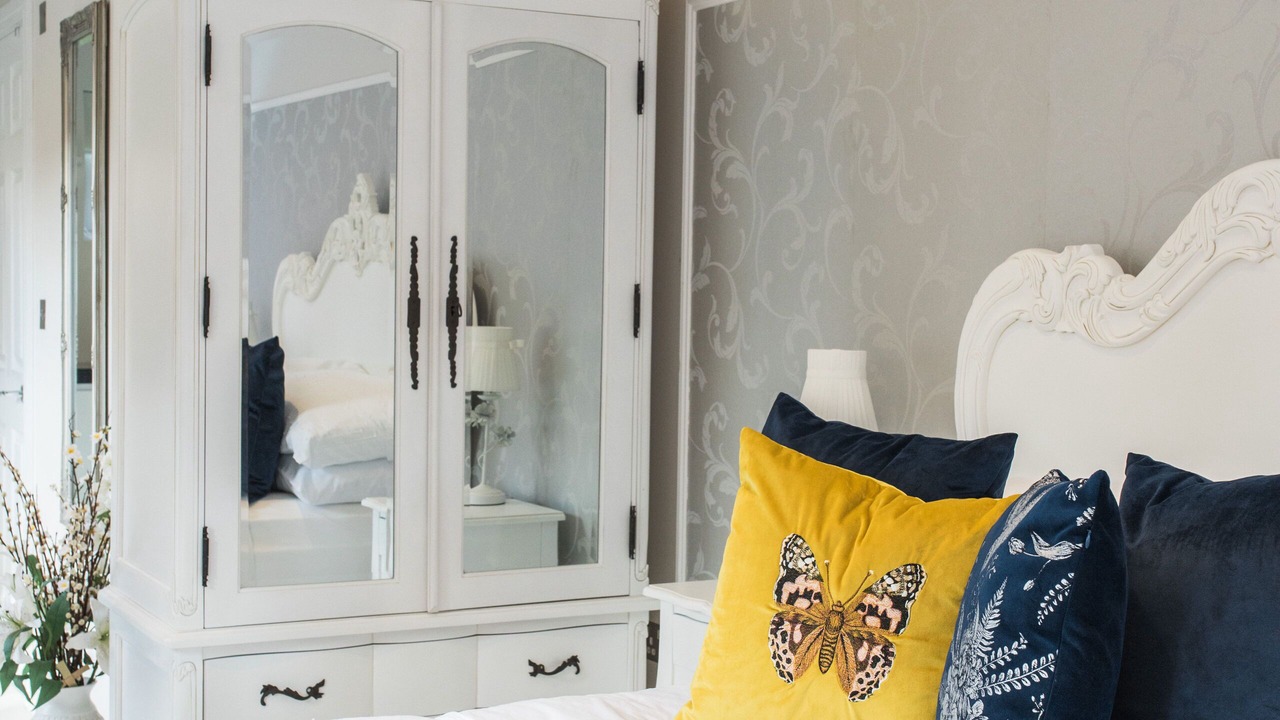 Photo of Others in Little Holland