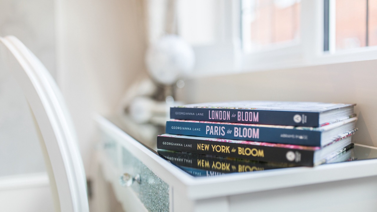 Photo of Others in Little Holland