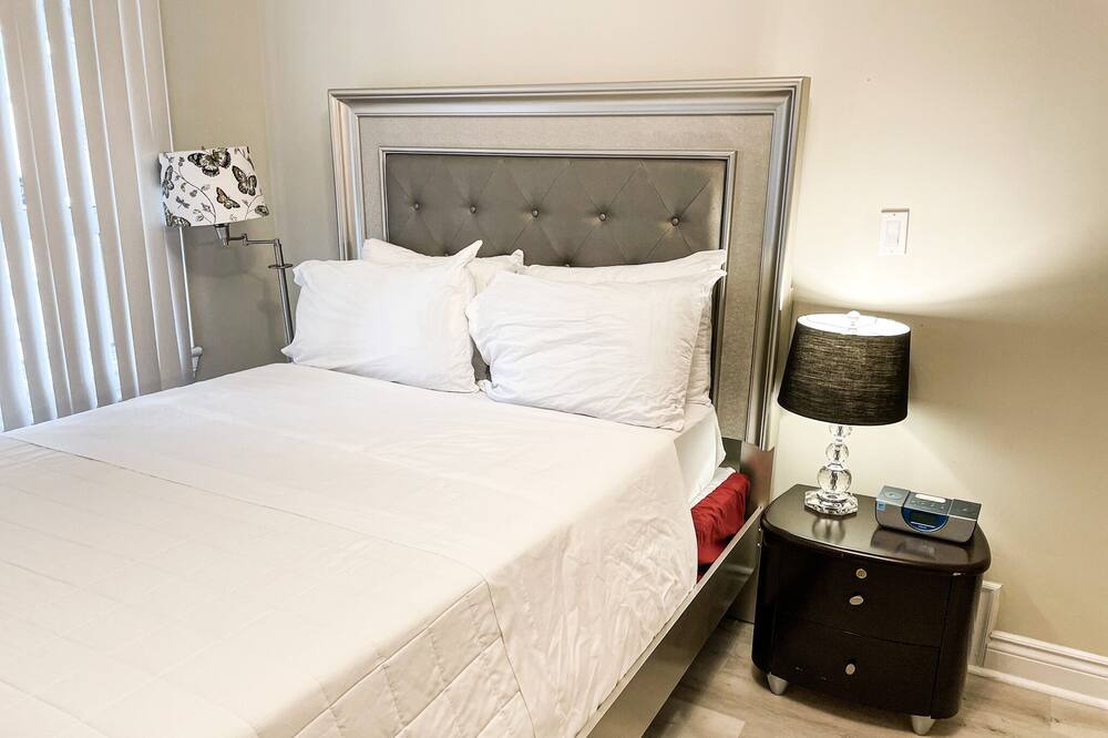 Photo of Bedroom in Hamilton