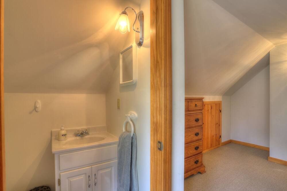 Photo of Bathroom in Rangeley